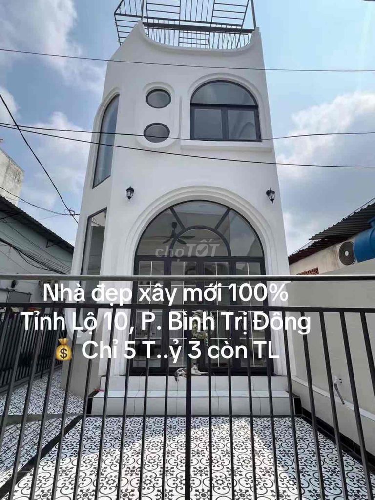 Nhà Xây Mới 3 Tấm Đúc Sát Khu Tên Lửa - TL10 bên đây Quốc Lộ