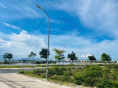Nhánh Sông- Đất nền tại Đường Hòn Rớ 2, Gần dự án Sun.. Mua bán Đất tại Thành phố Nha Trang Khánh Hòa được đăng bởi Văn Liêm Đất Xã Ven Biển hình 1