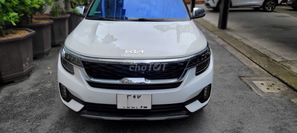 Kia Seltos 2022 Premium 1.4 AT - 34000 km. Mua bán Ô tô tại Quận Gò Vấp Tp Hồ Chí Minh được đăng bởi Tuan Vo Thanh hình 5