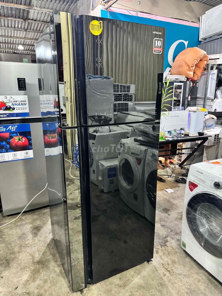 Thanh lý tủ lạnh Hitachi inveter 450 lít siêu đẹp. Mua bán Tủ lạnh tại Quận Thanh Khê Đà Nẵng được đăng bởi Phúc Đỗ hình 1