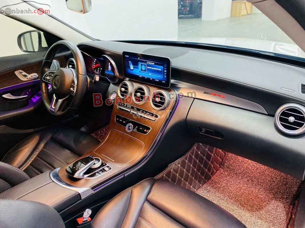 Mercedes Benz C200 Exclusive 2020 - 1 Tỷ 20 Triệu. Mua bán Ô tô tại Quận Đống Đa Hà Nội được đăng bởi Mr Trung hình 5