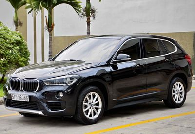BMW X1 sDrive18i 2016 nhập Đức, xe 1 chủ cực mới.