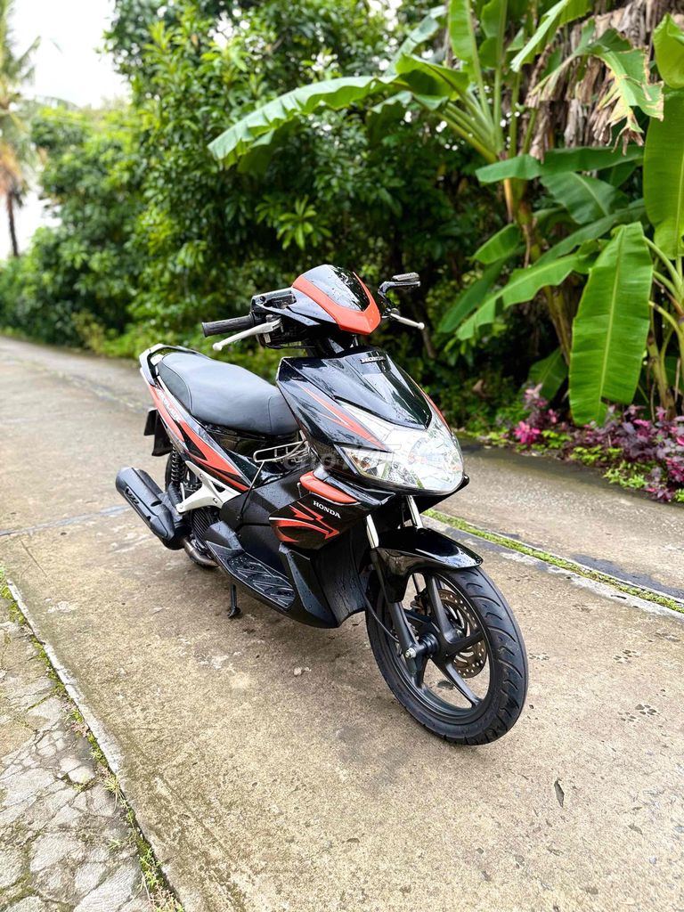 -Em Bán Honda Air Blade 110 Máy Êm Ấm,Mạnh Bốc. Mua bán Xe máy tại Huyện Phong Điền Cần Thơ được đăng bởi Danh Hà hình 1