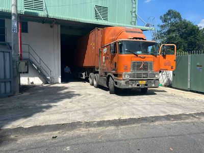 Cần Bán Kho Xưởng Tại Thuận An Bình Dương. Mua bán văn phòng, mặt bằng kinh doanh tại Thành phố Thuận An Bình Dương được đăng bởi Thiết BĐS Công Nghiệp miền Nam