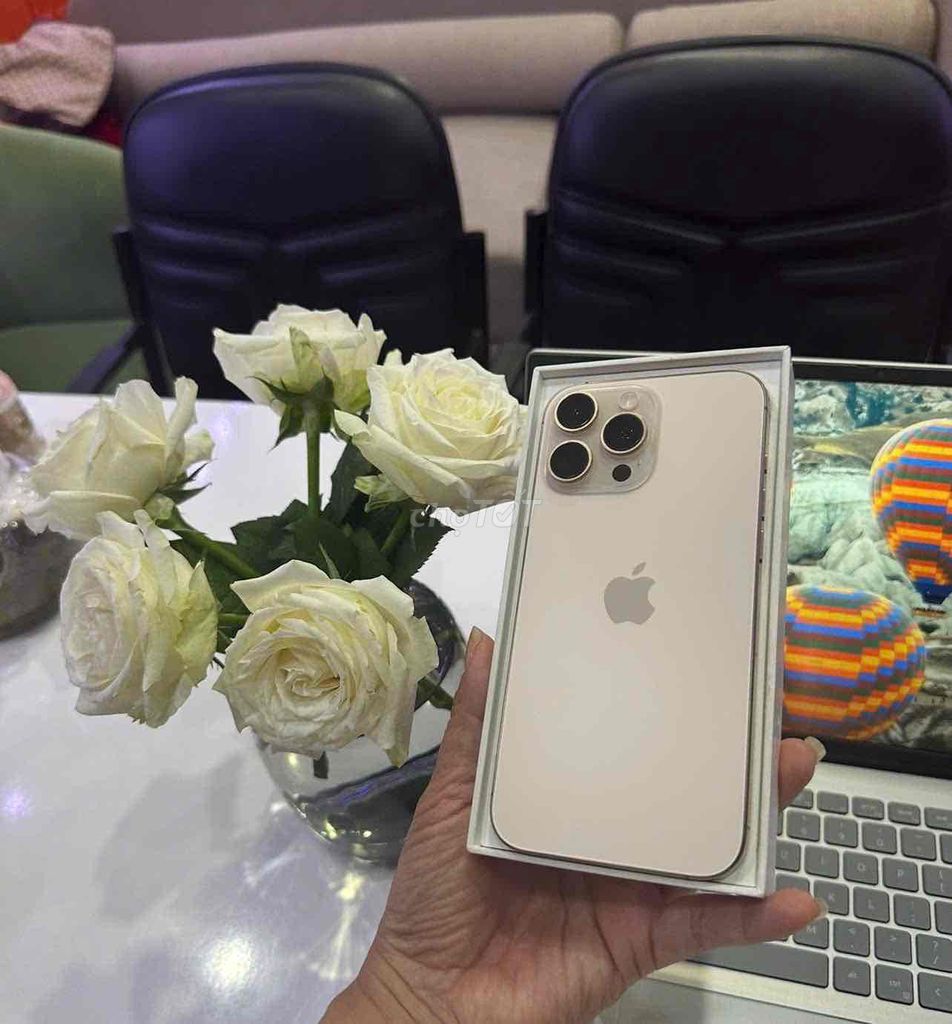 iPhone 16 Pro 512GB Vàng KH pin 90. Mua bán Điện thoại tại Quận 3 Tp Hồ Chí Minh được đăng bởi Nam Á Mobile hình 1