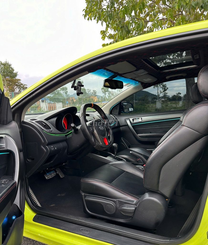 Kia Koup SX 2009 – 240 Triệu • Số Tự Động. Mua bán Ô tô tại Huyện Lâm Hà Lâm Đồng được đăng bởi Đức Thiện hình 4