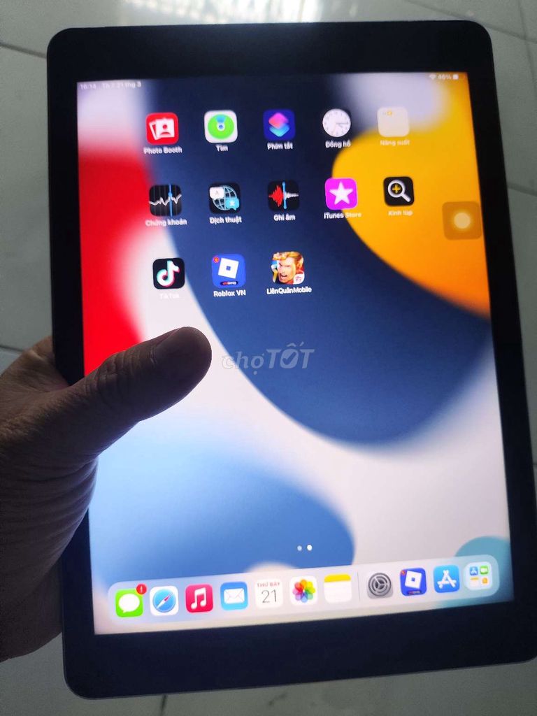 Ipad Air 2 4G + Wifi 16GB. Mua bán Máy tính bảng tại Quận Ninh Kiều Cần Thơ được đăng bởi Hoàng Long hình 1