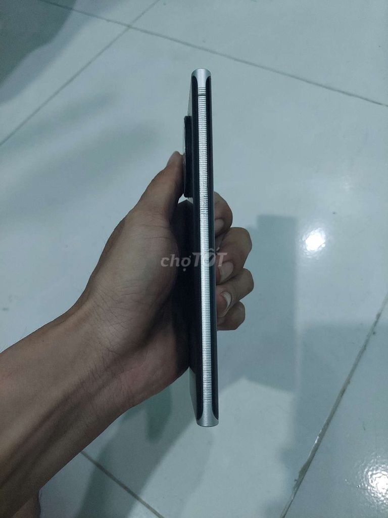 Leitz Phone 1. Mua bán Điện thoại tại Quận 7 Tp Hồ Chí Minh được đăng bởi Đỗ Hữu Cảnh hình 3