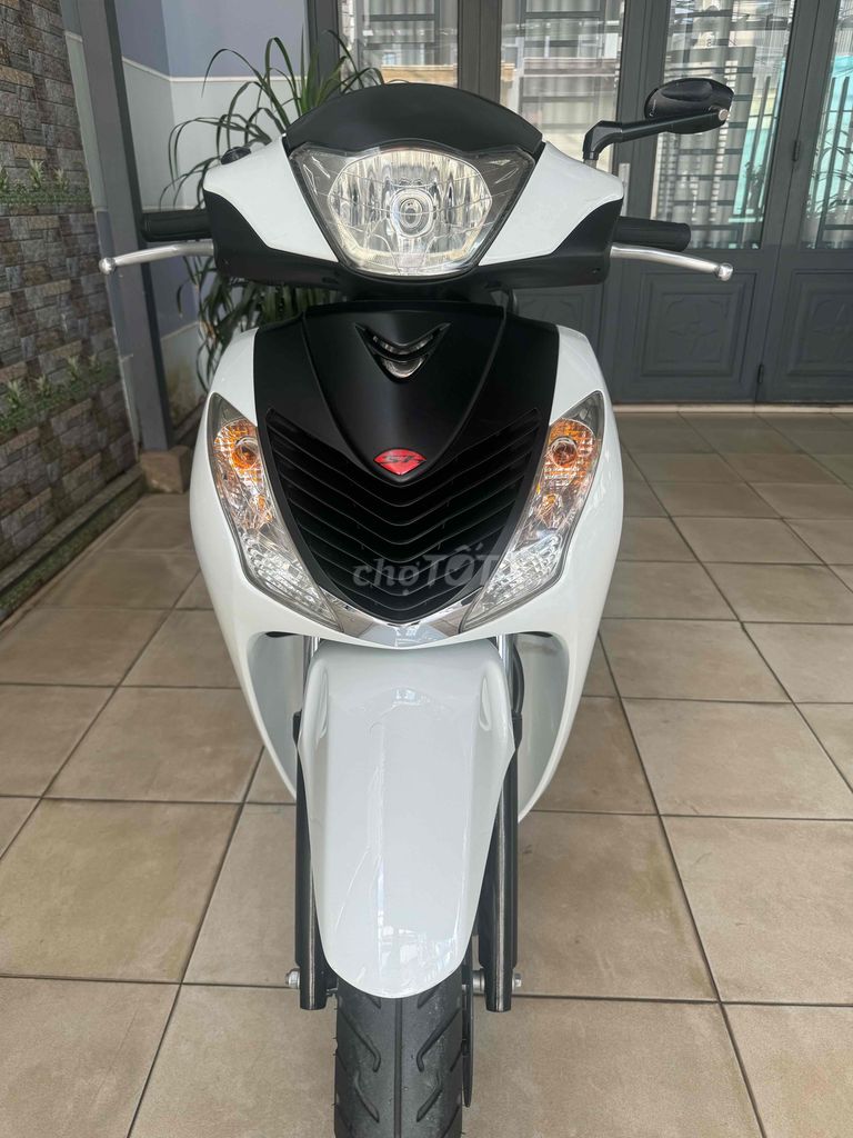 Cần bán Sh Việt Nam mẫu Ý 125cc