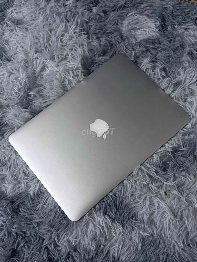Apple MacBook Air 2017 13 inch 128gb. Mua bán Laptop tại Quận Phú Nhuận Tp Hồ Chí Minh được đăng bởi Ngọc Thắm hình 1