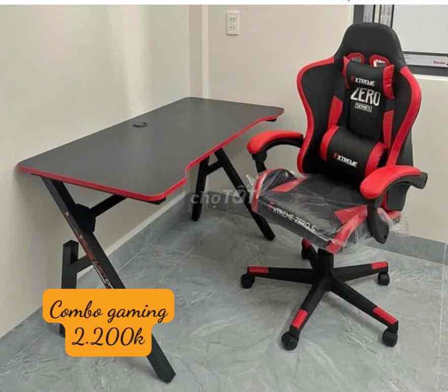 bàn chân Y gaming ( combo bàn + ghe 1tr990)