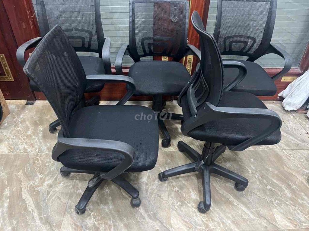 Ghế xoay nâng hạ tựa lưới dùng tốt. Mua bán Đồ dùng văn phòng tại Quận Hà Đông Hà Nội được đăng bởi LAN ANH hình 1