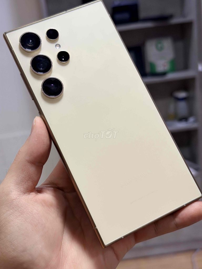 Samsung S24 Ultra 12GB/512GB Vàng Like New. Mua bán Điện thoại tại Quận Bình Thạnh Tp Hồ Chí Minh được đăng bởi Tuấn 5G Giá Sỉ Sam hình 1