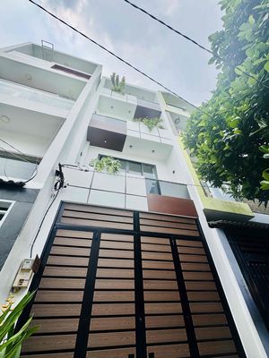 Nhà phố 60 m² · 7 PN · Đường Quang Trung