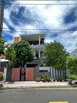 Аренда · 4 комн. · 200 м² · Quận Ngũ Hành Sơn, ул. ngọc thịnh