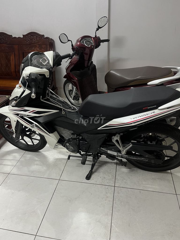 Em cần đổi xe nên bán. Mua bán Xe máy tại Thành phố Trà Vinh Trà Vinh được đăng bởi Nguyễn Duy hình 5