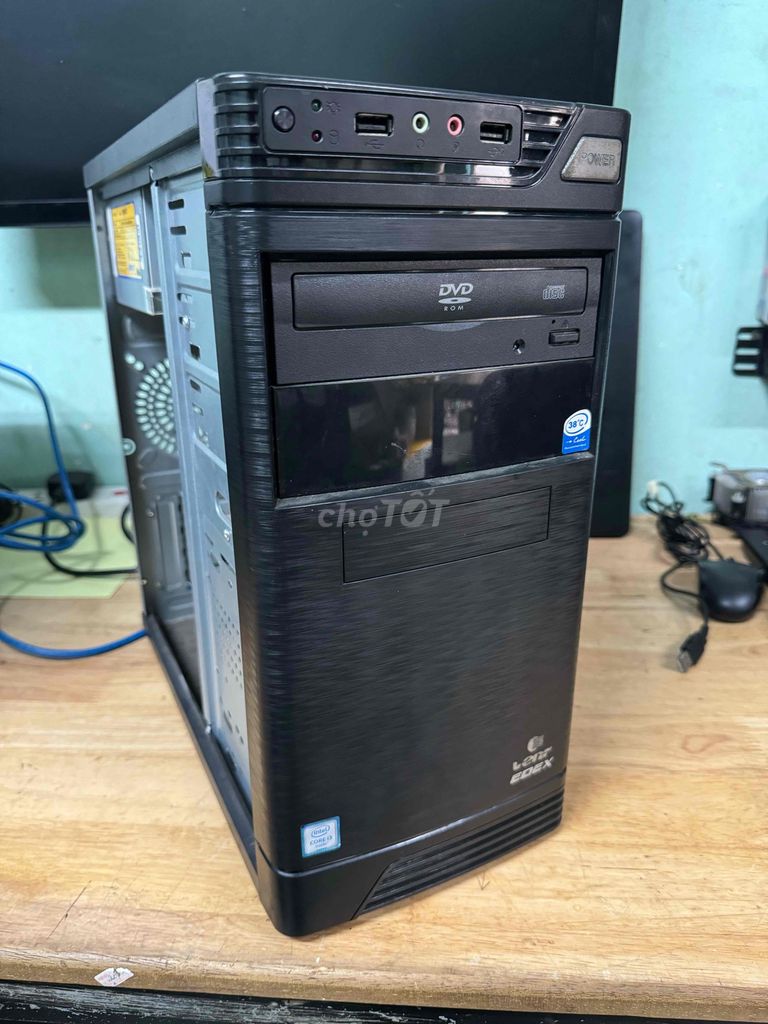 Vỏ case máy tính Kim loại Đen. Mua bán Linh kiện (RAM, Card...) tại Quận 5 Tp Hồ Chí Minh được đăng bởi Bùi Duy Lân hình 1