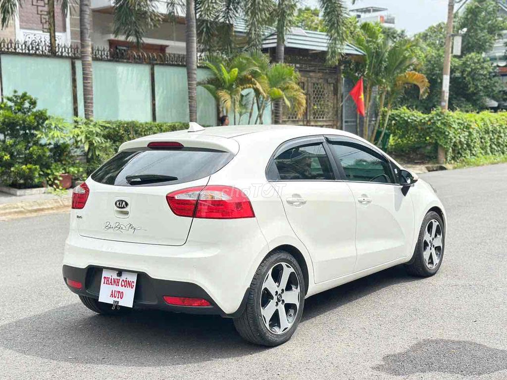 Kia Rio 2014 1.4 AT Hatchback - 79000 km. Mua bán Ô tô tại Quận Gò Vấp Tp Hồ Chí Minh được đăng bởi công hình 2