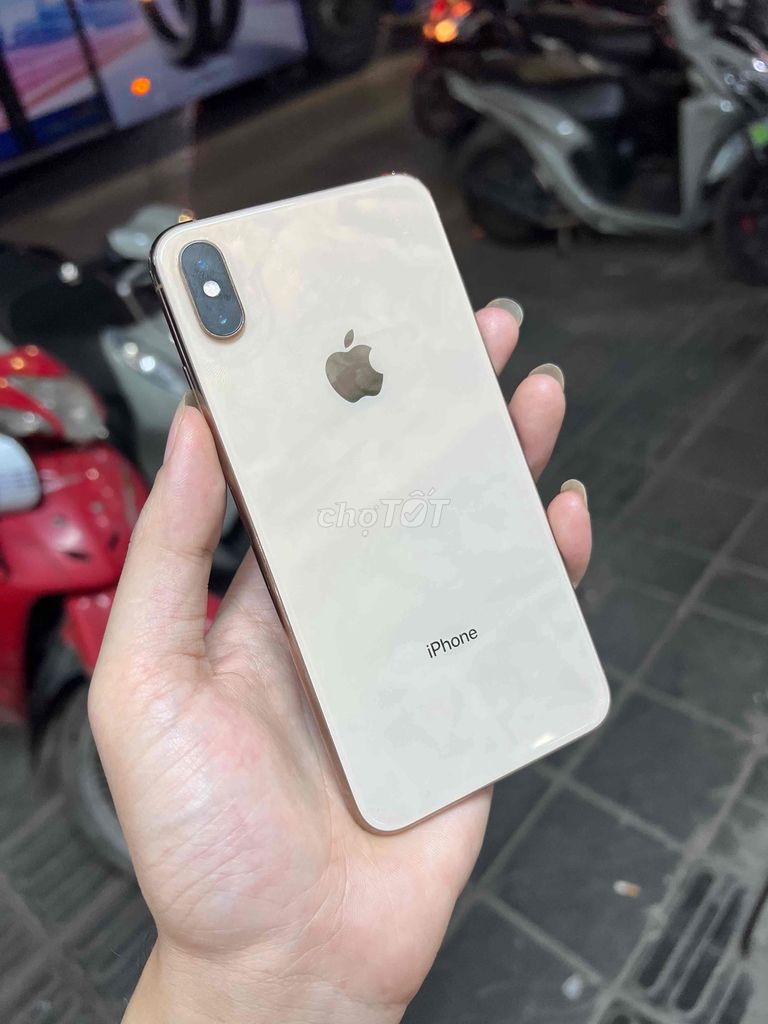 Apple iPhone Xs Max 256GB Trắng. Mua bán Điện thoại tại Quận Hai Bà Trưng Hà Nội được đăng bởi Thưởng hình 1