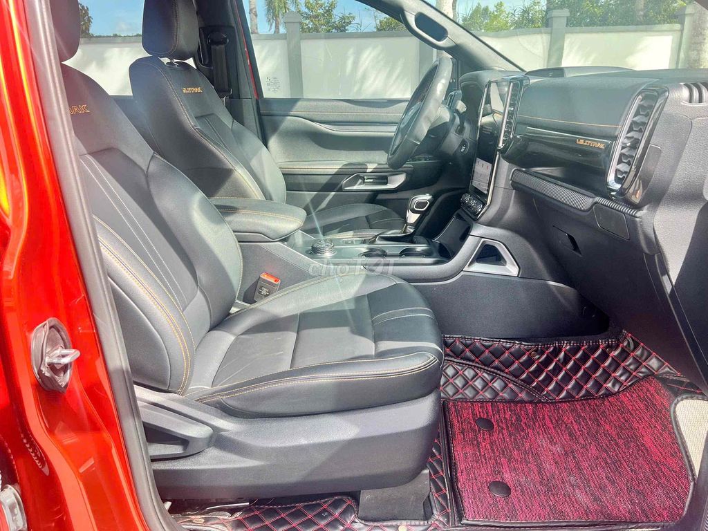 Ford Ranger Wildtrak 2024 4X4 AT - 38.000km - Hãng. Mua bán Ô tô tại Quận Cái Răng Cần Thơ được đăng bởi Xe Hơi Cần Thơ hình 6