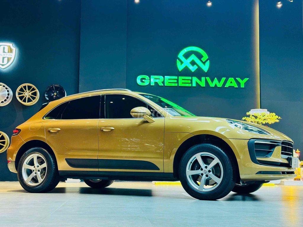 Porsche Macan model 2016. Mua bán Ô tô tại Quận Tân Bình Tp Hồ Chí Minh được đăng bởi GREENWAY AUTO hình 1