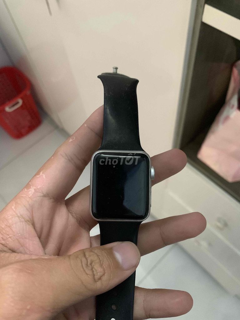 Apple Watch Series 3 38mm Bạc. Mua bán Thiết bị đeo thông minh tại Huyện Lộc Ninh Bình Phước được đăng bởi Nhân Dayy hình 1