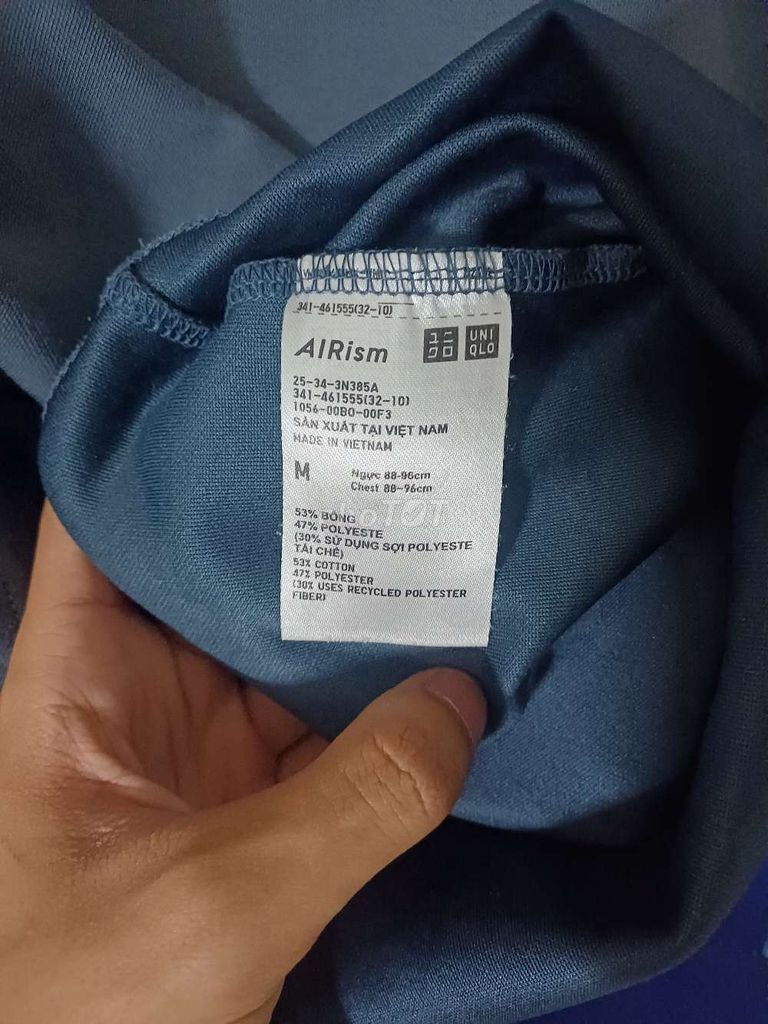 Áo thun Uniqlo U AIRism Cotton Oversized Nam. Mua bán Quần áo tại Thành phố Thủ Dầu Một Bình Dương được đăng bởi bi hình 1