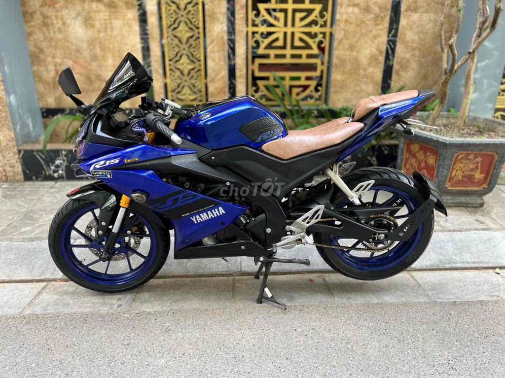 Yamaha R15 V3  biển số TP Xe đẹp nguyên bản đẹp. Mua bán Xe máy tại Quận Cầu Giấy Hà Nội được đăng bởi Tong motor xe may hình 2