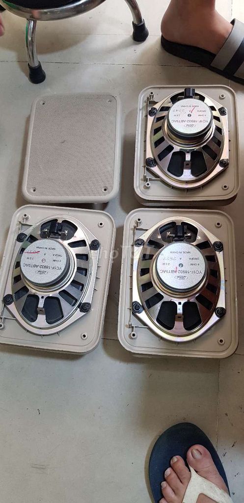 Loa xe Ford transix 16 chổ, trở kháng 4om - 25w. Mua bán Tivi, Âm thanh tại Quận Tân Bình Tp Hồ Chí Minh được đăng bởi Lê Ngọc Nhẫn hình 1