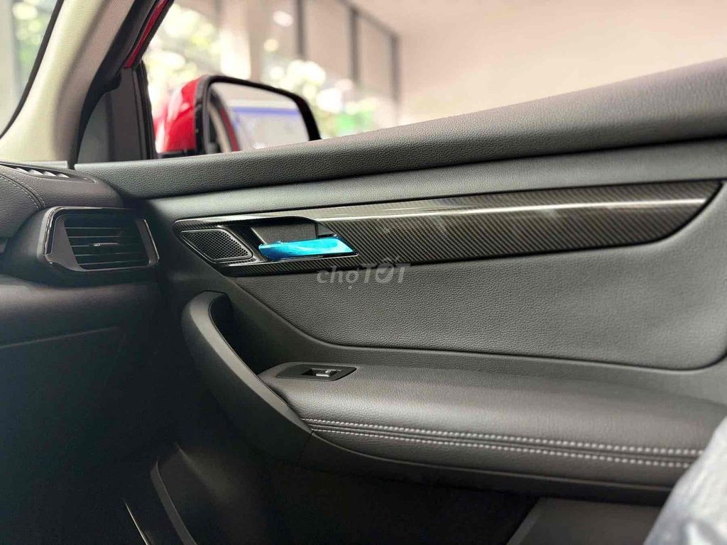 VinFast VF8 2024 S (Kèm pin) - 10 km. Mua bán Ô tô tại Quận Hai Bà Trưng Hà Nội được đăng bởi Vinfast Ocean Park Gia Lâm Hà Nội hình 4