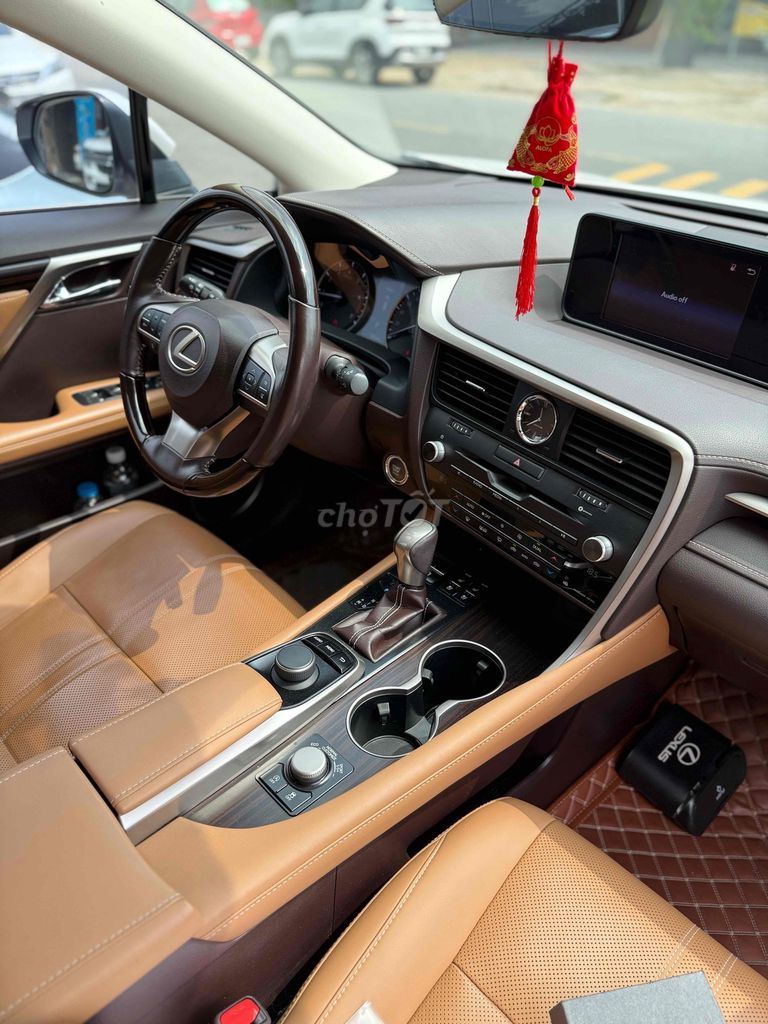 Lexus RX 2019 300 - 55000 km. Mua bán Ô tô tại Thành phố Thủ Đức Tp Hồ Chí Minh được đăng bởi Lê Nhường hình 11