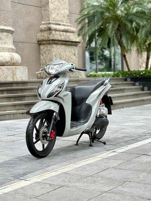 Honda Vision Sport 2024 Xám xi măng cực mới gắt. Mua bán Xe máy tại Quận Ba Đình Hà Nội được đăng bởi Xe Máy Nam Thi