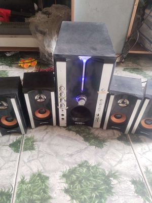 Dàn loa Soundmax A8900 hệ thống 4.1 màu đen. Mua bán Tivi, Âm thanh tại Huyện Lương Tài Bắc Ninh được đăng bởi vũ bá hùng