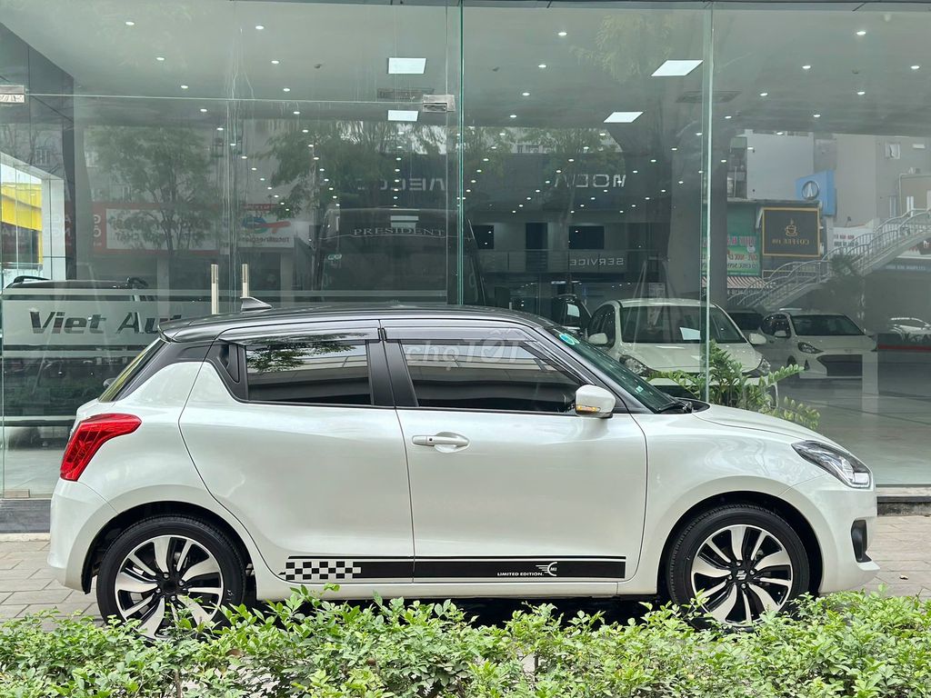 Suzuki Swift 1.2 GLX 2019 Nhập Thái Odo 36.000km. Mua bán Ô tô tại Quận Bắc Từ Liêm Hà Nội được đăng bởi Mr Cường hình 5