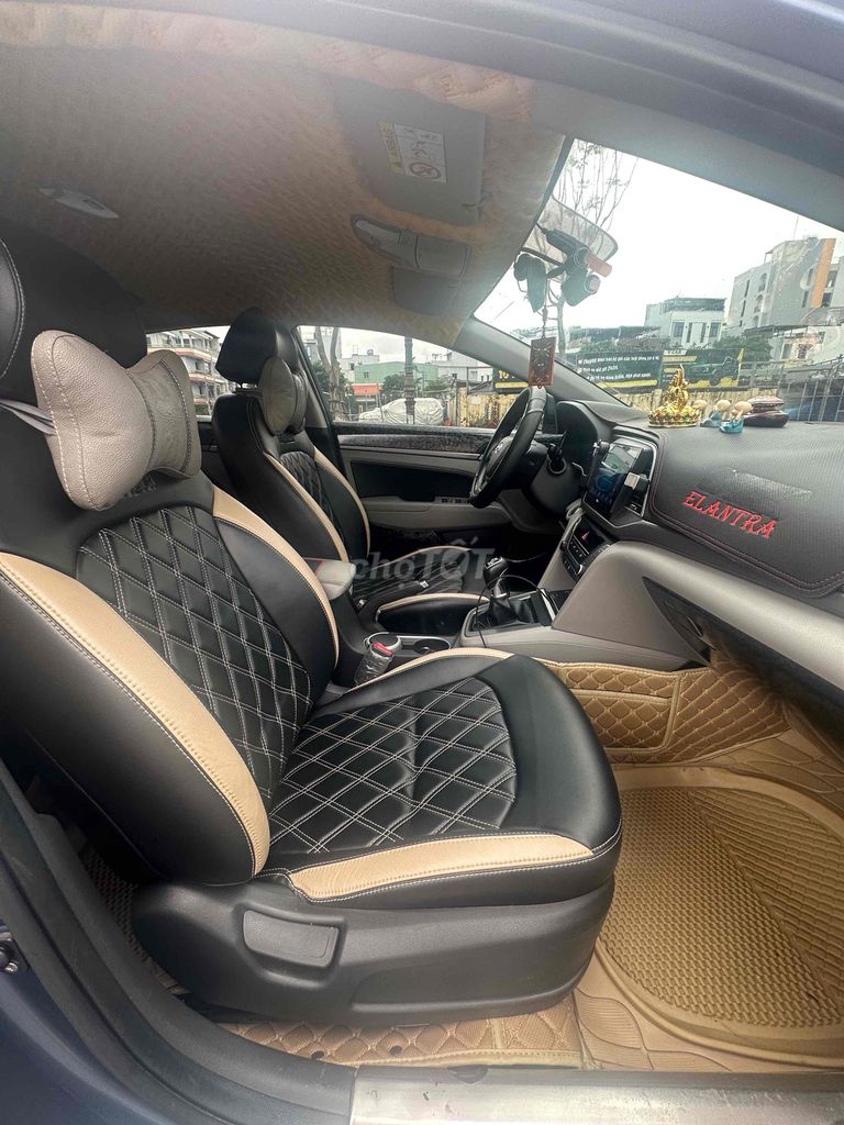Hyundai Elantra GLS MT 2016 1.6 MT. Mua bán Ô tô tại Quận Sơn Trà Đà Nẵng được đăng bởi Ánh Dương hình 14