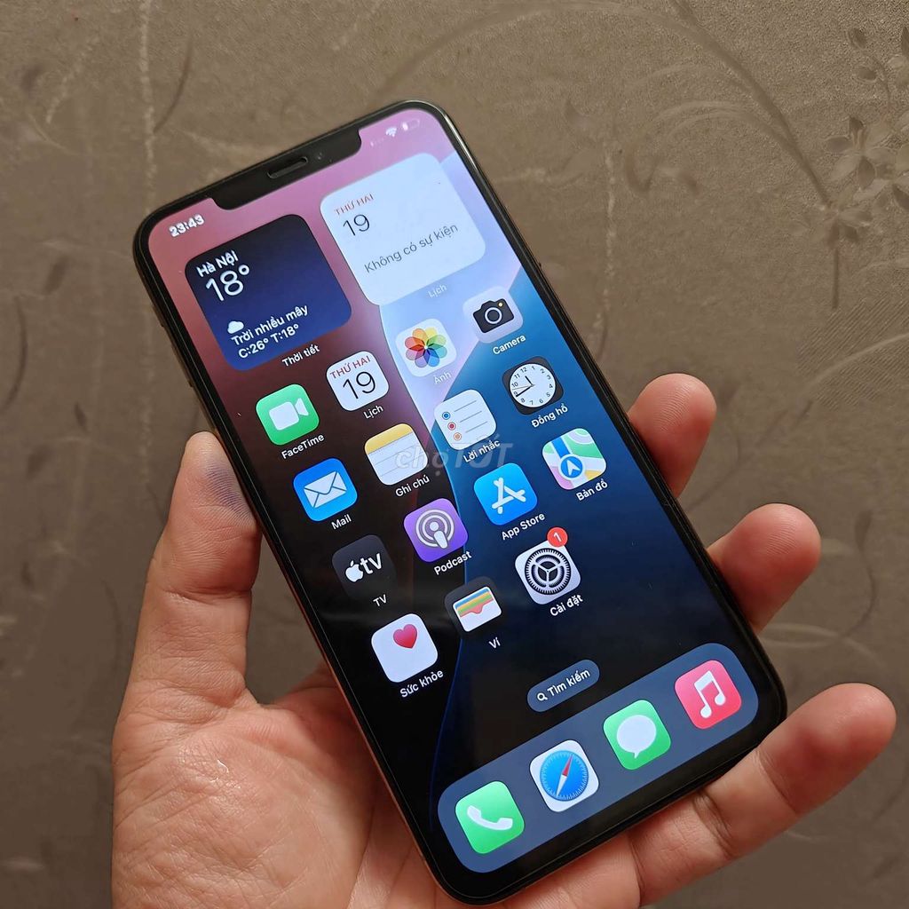 Apple iPhone XS max 64GB Vàng Đã sử dụng. Mua bán Điện thoại tại Thành phố Nha Trang Khánh Hòa được đăng bởi Dư dùng nên bán hình 1
