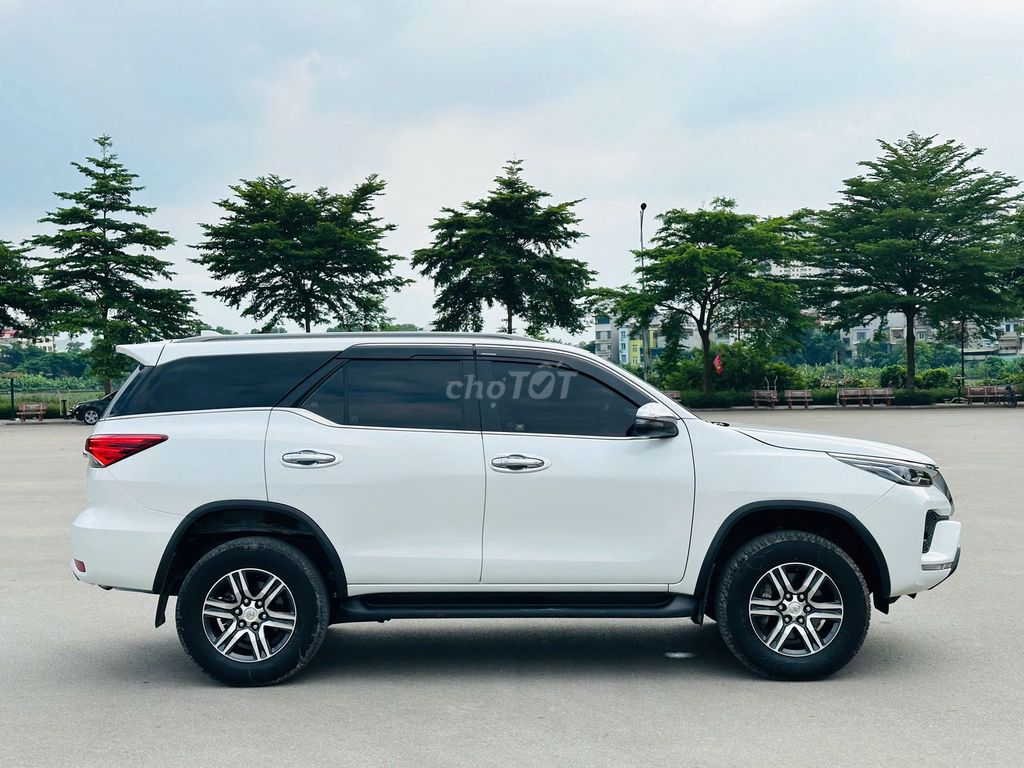 Toyota Fortuner 2021 2.4G máy dầu 7 chỗ Form mới. Mua bán Ô tô tại Quận Thanh Xuân Hà Nội được đăng bởi Vạn Phát  Auto hình 7