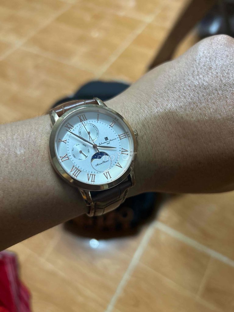 Đồng hồ Salvatore Marra Nam dây da Ý. Mua bán Đồng hồ tại Thành phố Long Xuyên An Giang được đăng bởi Giàu Đỗ hình 1