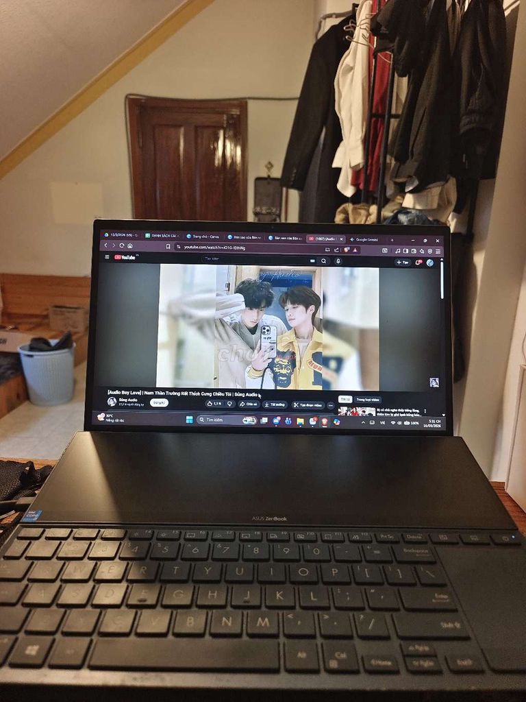 ASUS ZenBook Duo 14 16GB/1TB Đen. Mua bán Laptop tại Thành phố Đà Lạt Lâm Đồng được đăng bởi Nguyễn Trần Vinh Quang hình 1