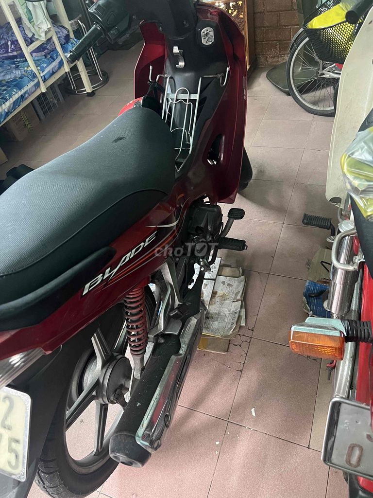 nhà dư con xe cần bán cho ace đi làm. Mua bán Xe máy tại Quận 7 Tp Hồ Chí Minh được đăng bởi nguyễn thanh hoà hình 2