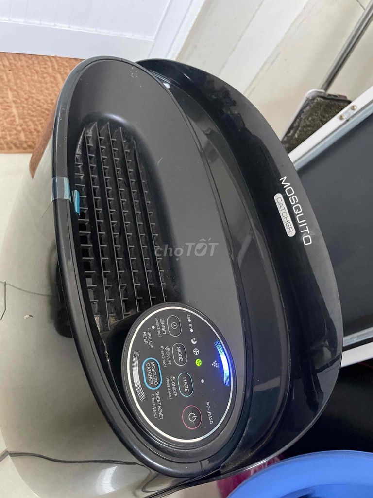Máy lọc không khí Sharp FP-JM70 Đen. Mua bán Nội thất, đồ gia dụng khác tại Quận 3 Tp Hồ Chí Minh được đăng bởi Nguyen  hình 1