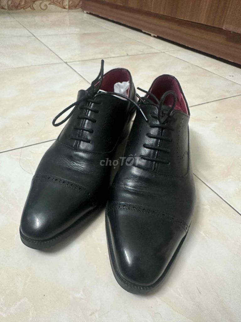 Giày tây Leman Nam Da bò Đen size 41. Mua bán Giày dép tại Quận Hoàng Mai Hà Nội được đăng bởi ngô văn thành hình 1
