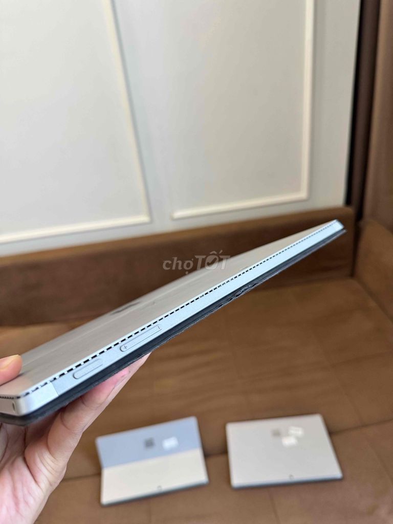 Microsoft Surface Pro 4 i5 8GB/256GB 2K. Mua bán Máy tính bảng tại Quận Hoàng Mai Hà Nội được đăng bởi Vũ Mạnh Hùng hình 1