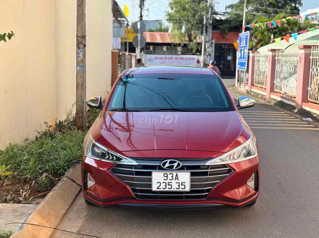 Hyundai Elantra 2020 AT 49000km zin a-z xem là mê