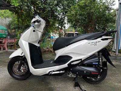 LEAD 8/2024 NHƯ MỚI KO MỘT VẾT TRẦY. Mua bán Xe máy tại Quận Bình Thạnh Tp Hồ Chí Minh được đăng bởi LE DIEP