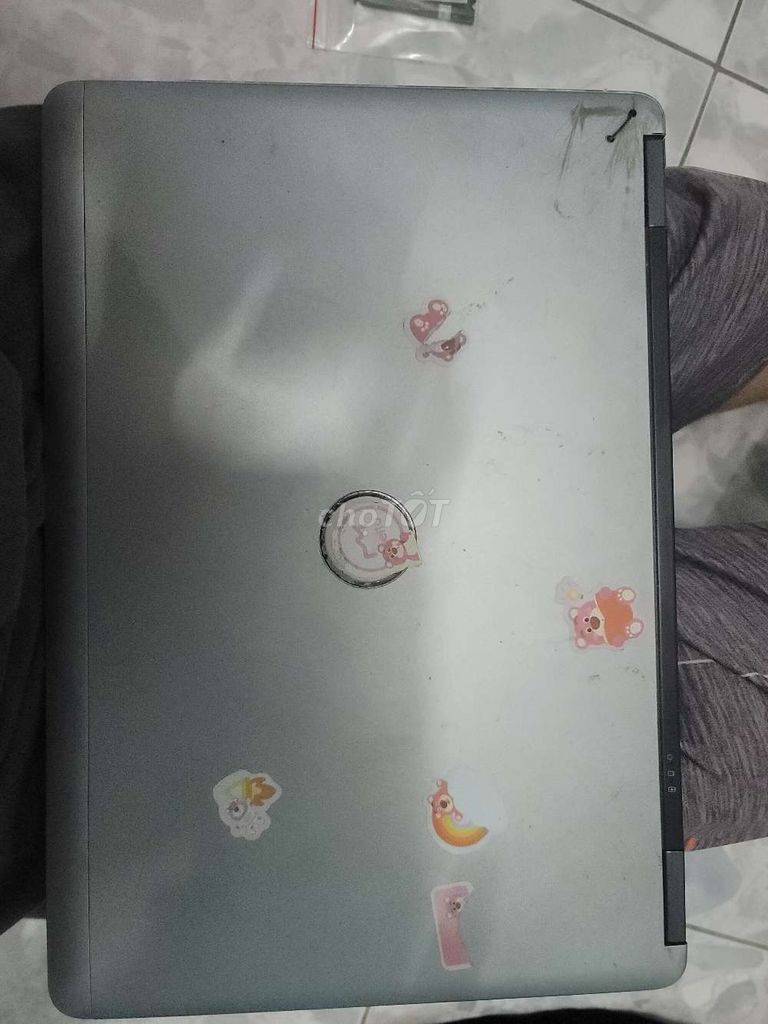 Dell latitude E7740