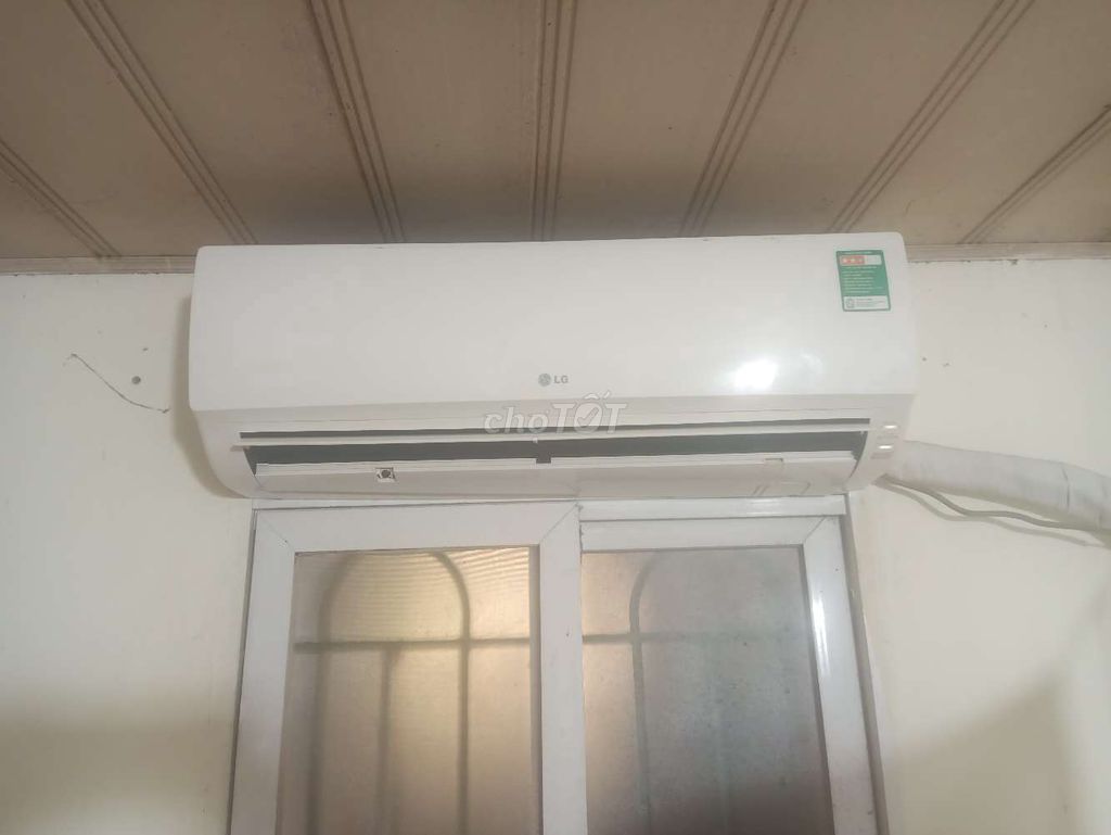 Điều hòa LG 9000 BTU Trắng. Mua bán Máy lạnh, điều hoà tại Quận Hoàng Mai Hà Nội được đăng bởi nguyenthudiep hình 1