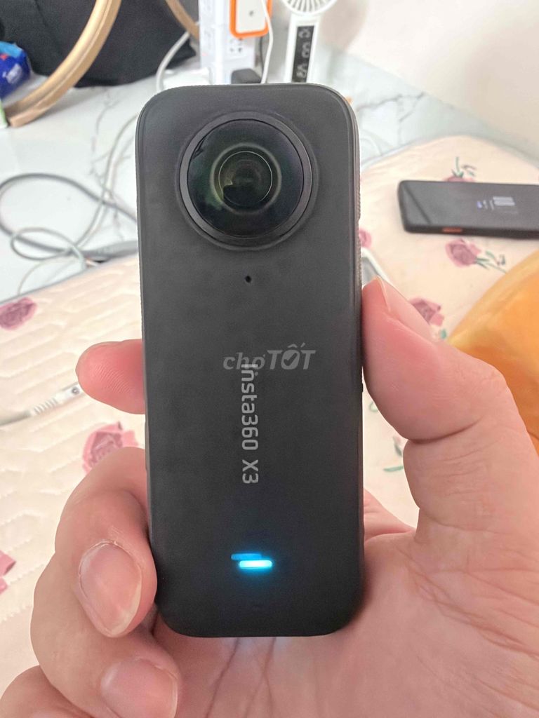 Máy ảnh Insta360 X3 4K/5.7K Đen. Mua bán Máy ảnh, Máy quay tại Quận 10 Tp Hồ Chí Minh được đăng bởi Nguyễn Trọng Nghĩa hình 1