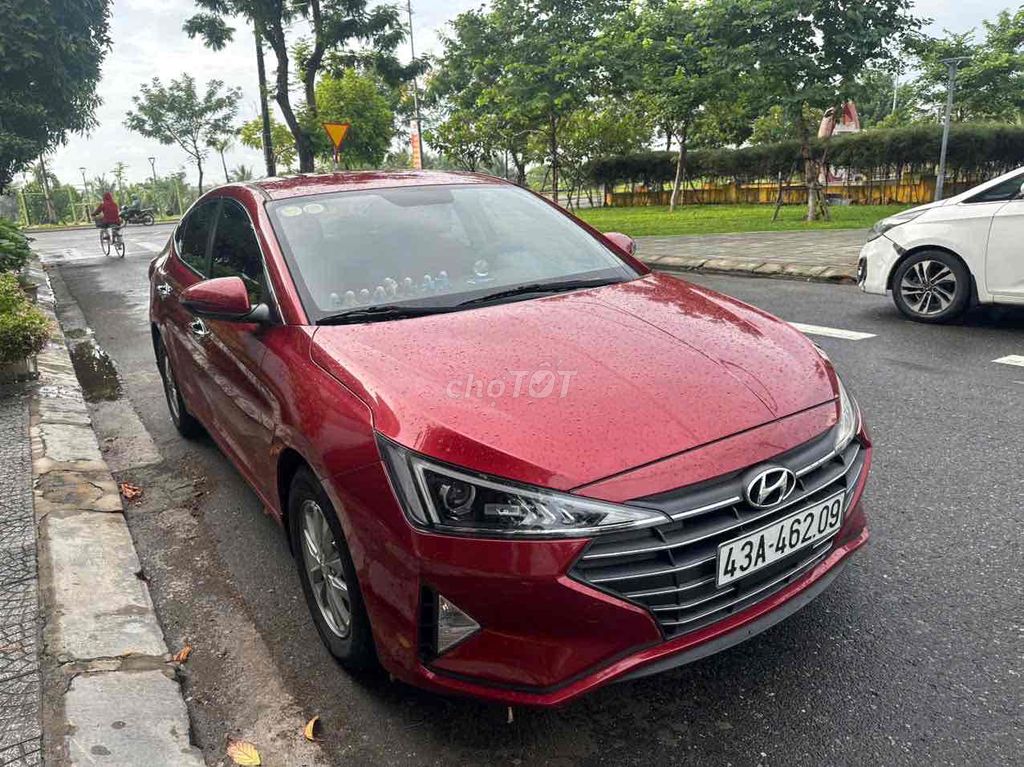 Hyundai Elantra 2019 1.6MT - 37000 km. Mua bán Ô tô tại Quận Cẩm Lệ Đà Nẵng được đăng bởi Ông Tú hình 3