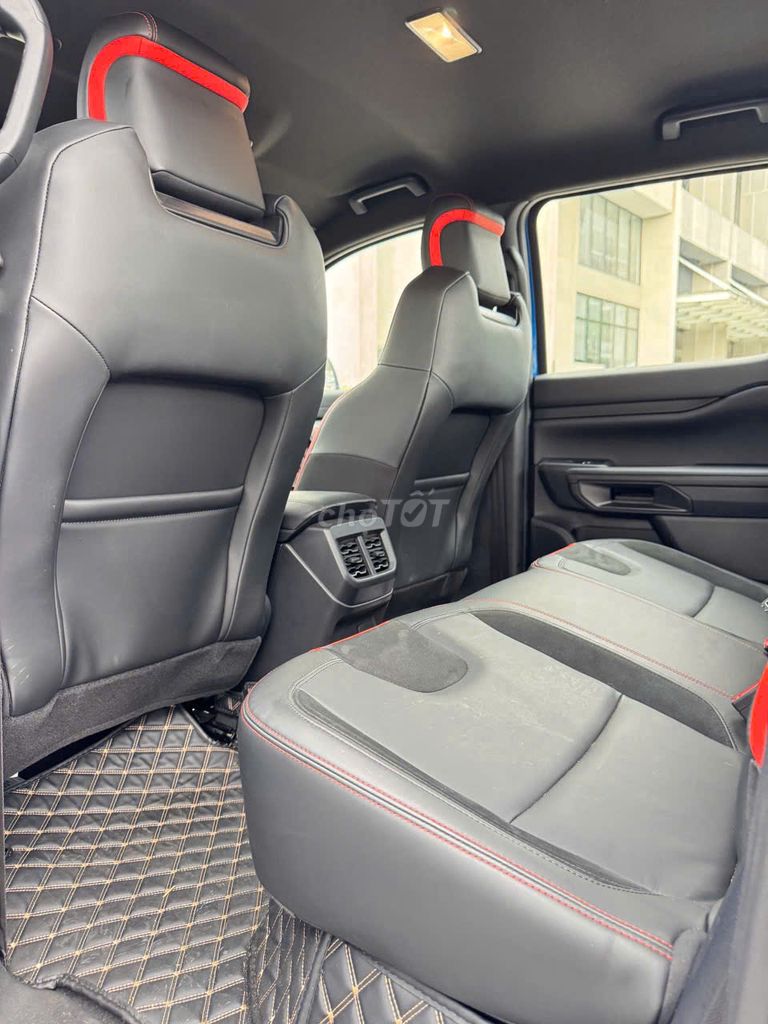 Ford Ranger Raptor 2024 - 1900 km. Mua bán Ô tô tại Thành phố Thủ Đức Tp Hồ Chí Minh được đăng bởi Trần Hoàng Long hình 9